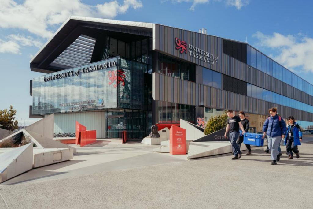 photo of university of tasmania campus
